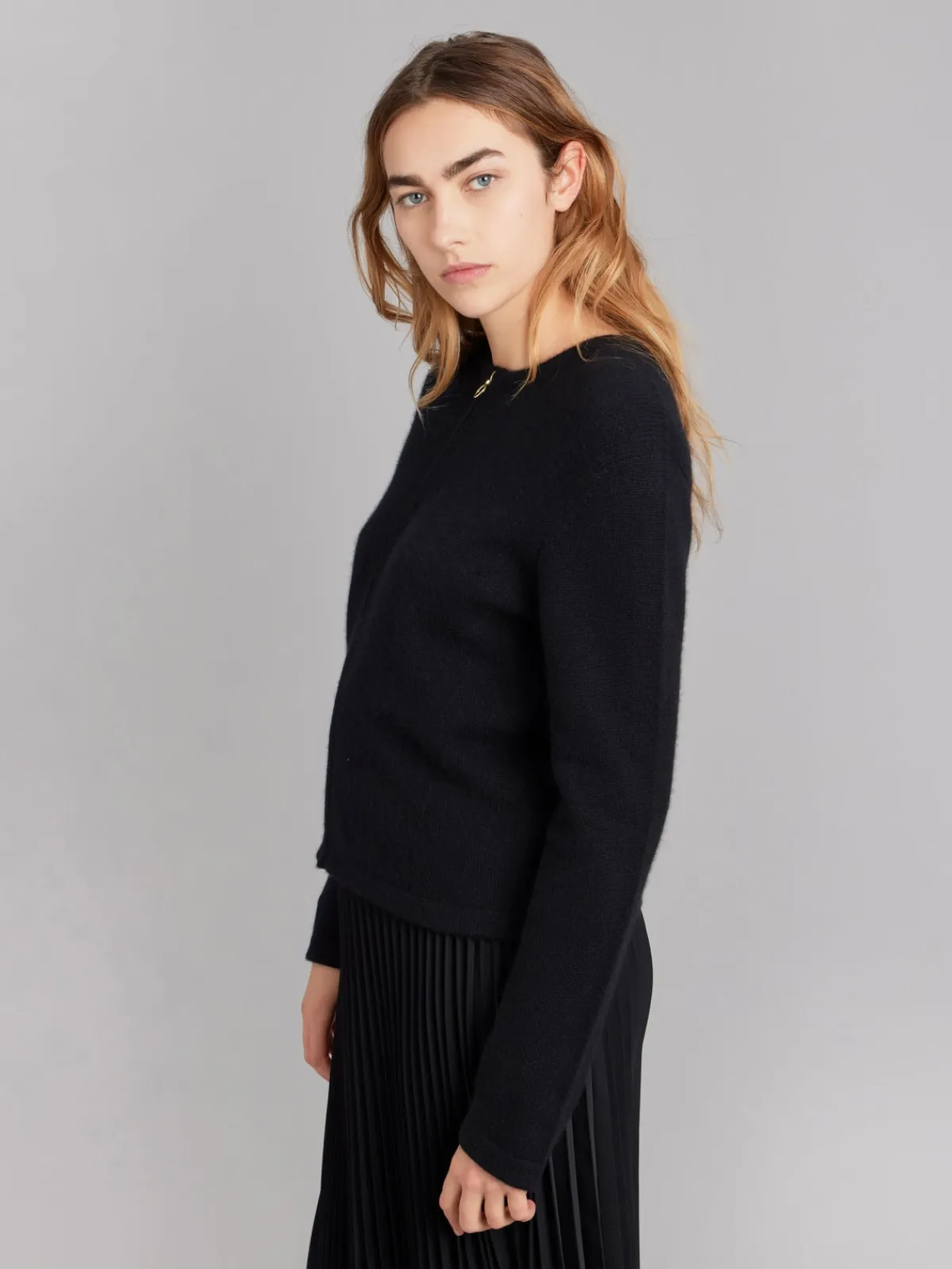 Black 100% Cashmere Zip Cardigan<agnès b. New