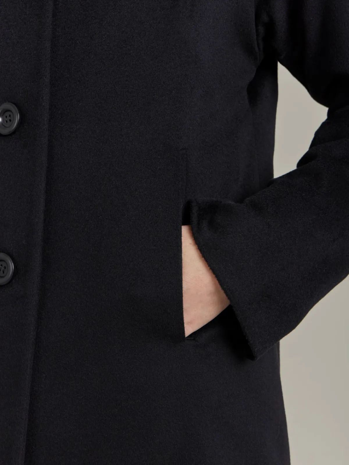 Black Cashmere Jacket<agnès b. Online