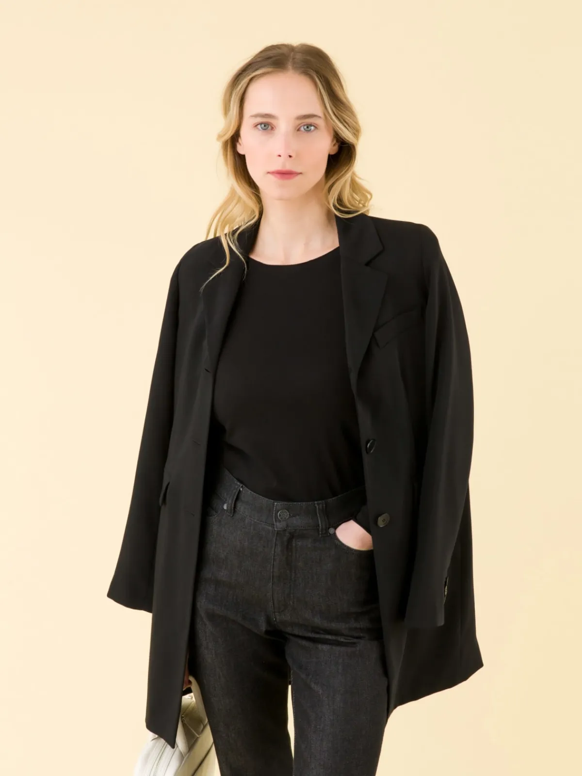 Black Extra-long Sleeves Ultra T-shirt<agnès b. Clearance