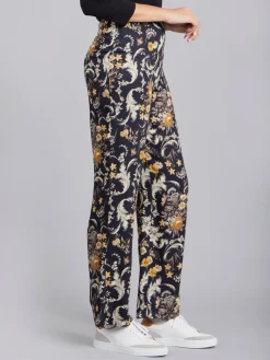 Black Floral Pattern Juna Pants<agnès b. Hot