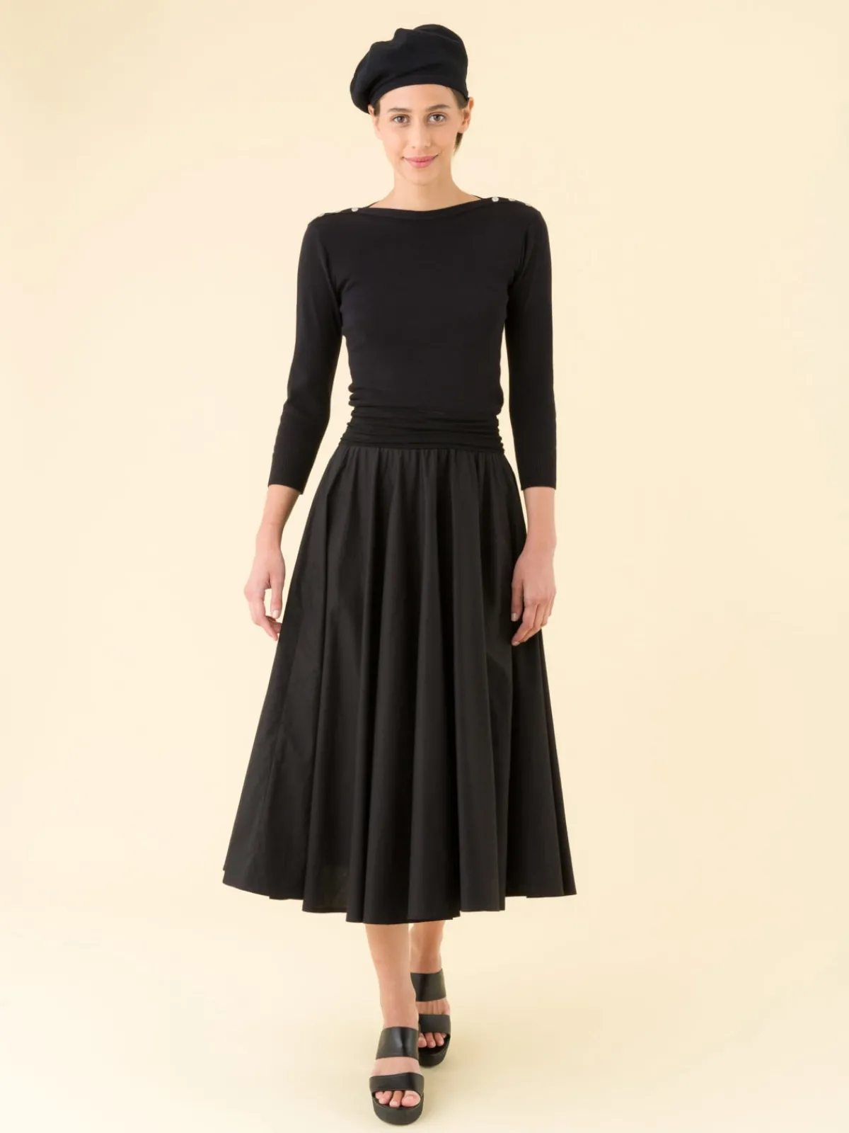Black 3/4-length Sleeves Badiane Sweater<agnès b. Hot