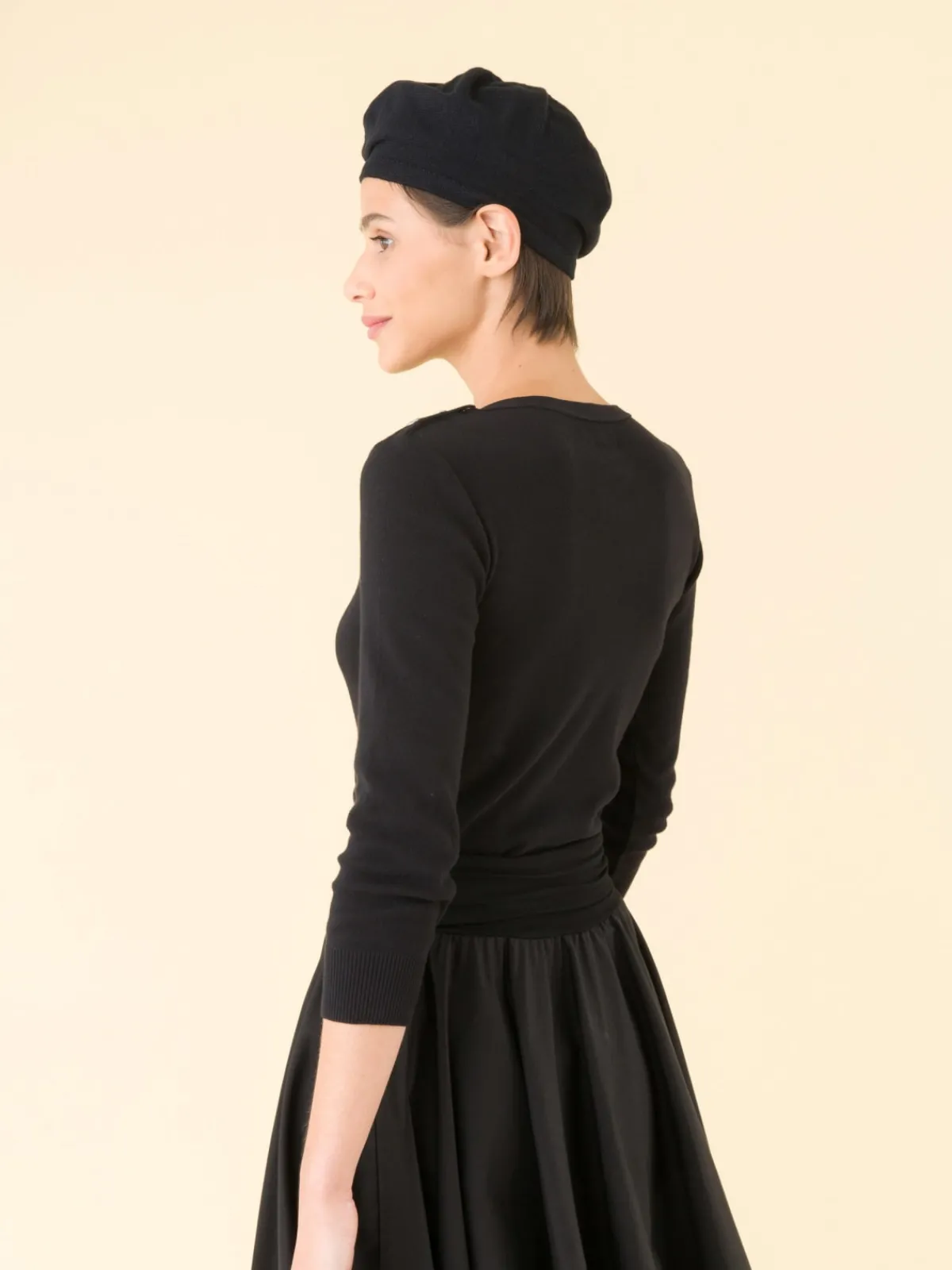 Black 3/4-length Sleeves Badiane Sweater<agnès b. Hot