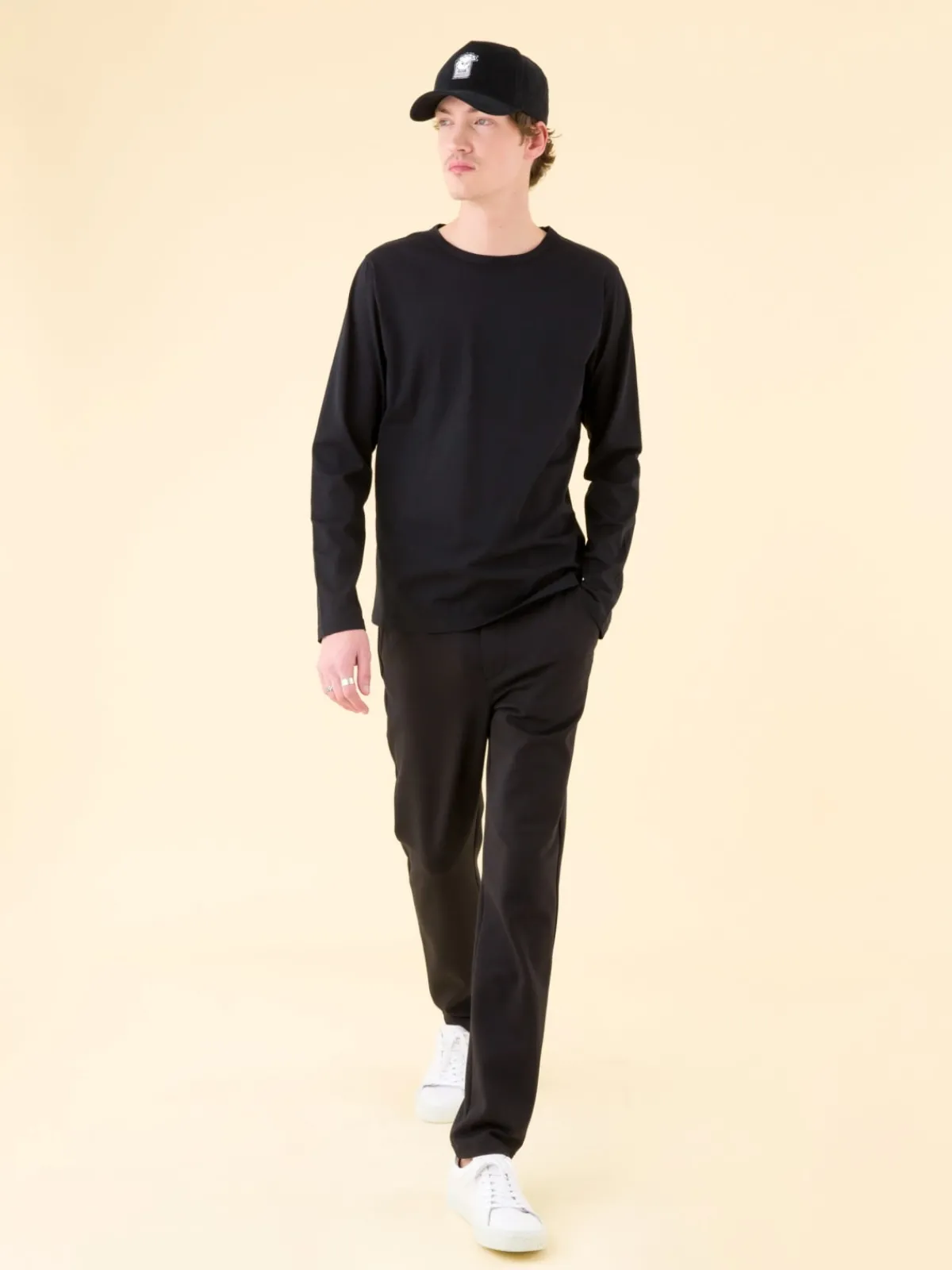 Black Long Sleeves Coulos T-shirt<agnès b. Shop