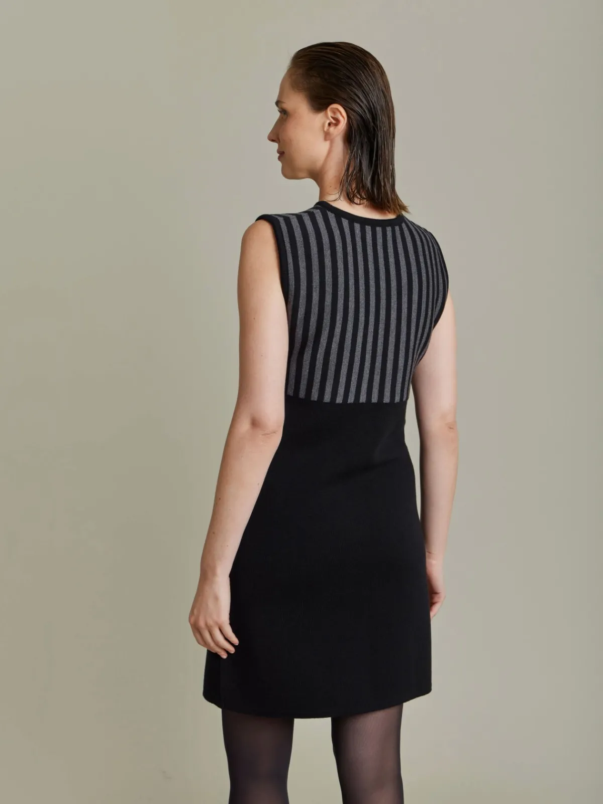 Black Merino Wool Trefle Dress<agnès b. Store