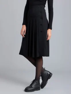 Black Pleated Galloway Skirt<agnès b. Online