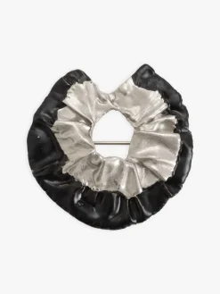 Cockade Brooch<agnès b. Store