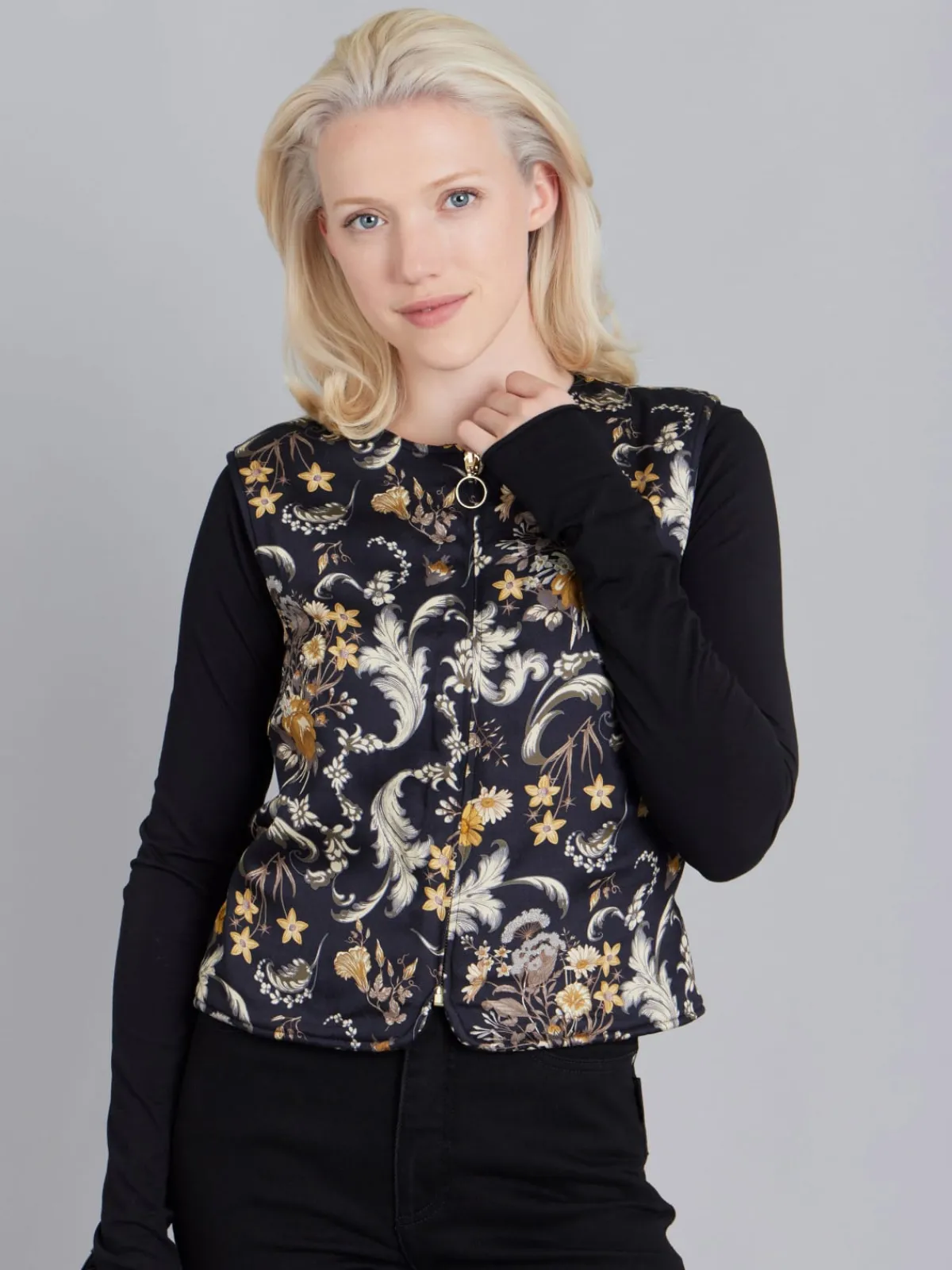 Floral Print Reversible Vest<agnès b. Shop