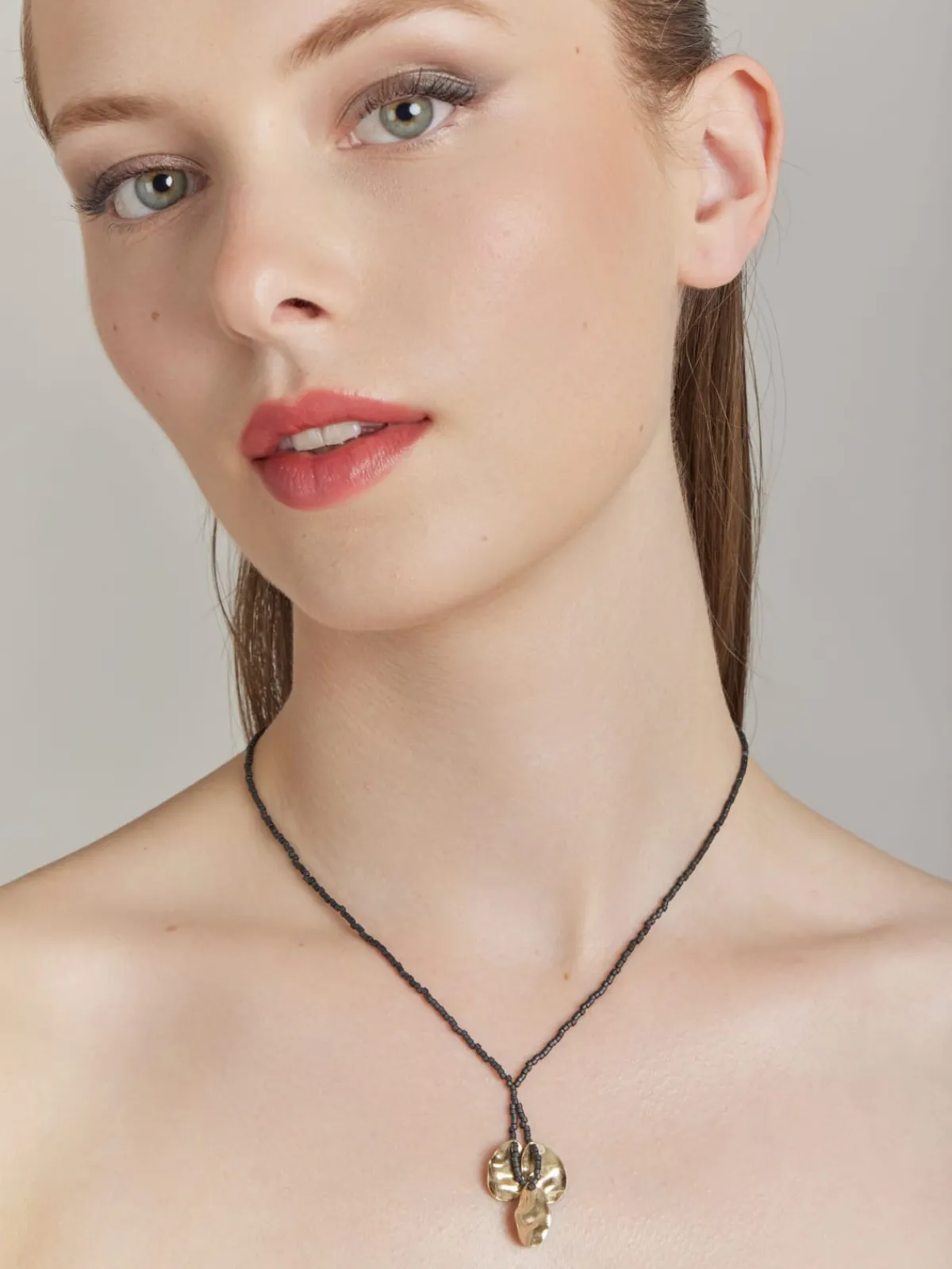 Grey Glass Bead Ombeline Necklace<agnès b. Store