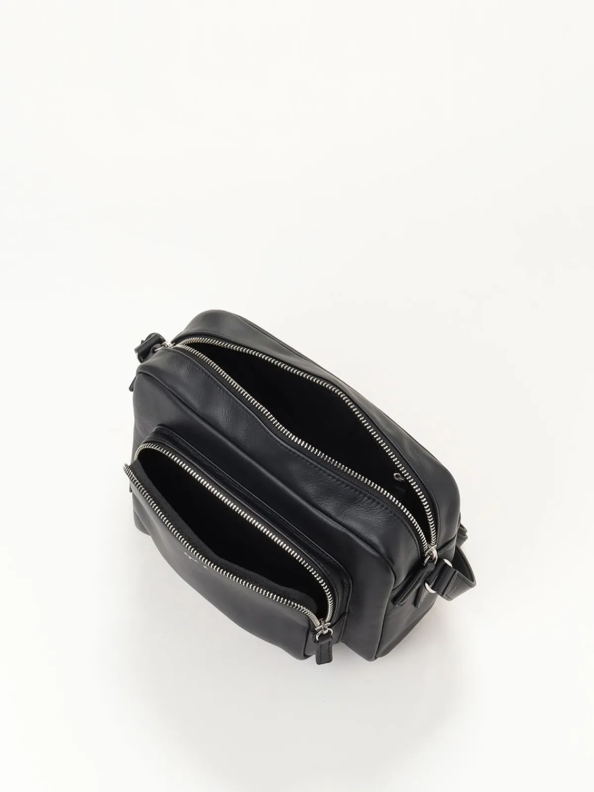 Large Black Leather Shoulder Bag<agnès b. Hot